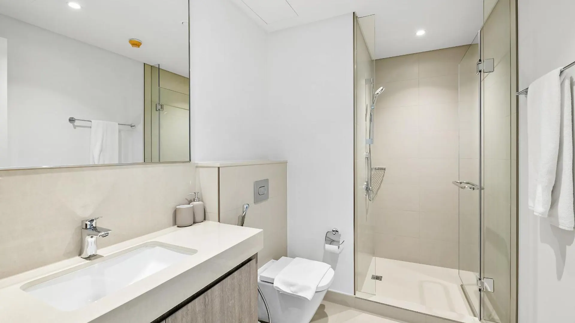 Apartamento Vayk - Chic 3 Bd With Burj Khalifa Views In Downtown Dubái Emiratos Árabes Unidos