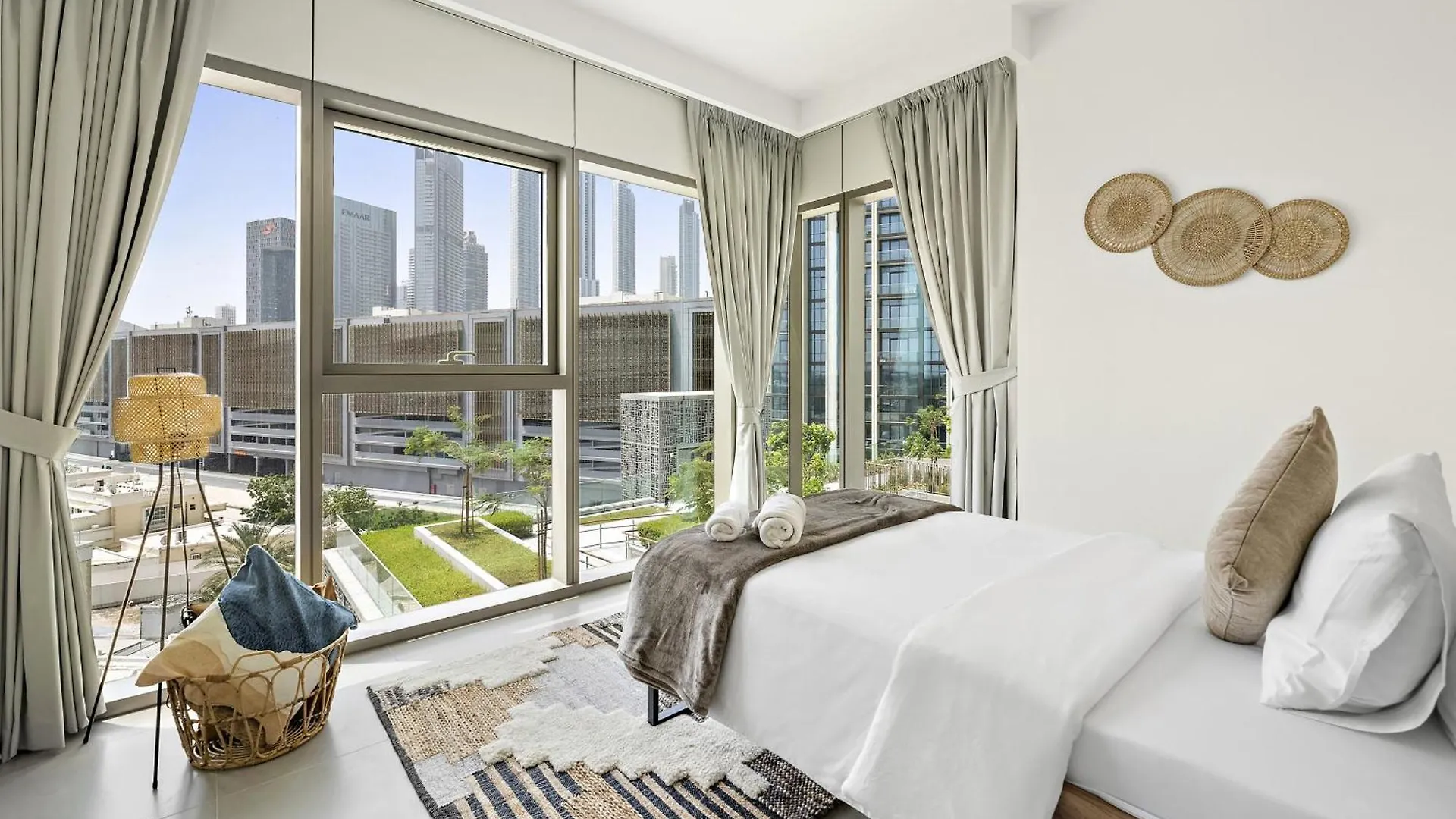 Apartamento Vayk - Chic 3 Bd With Burj Khalifa Views In Downtown Dubái